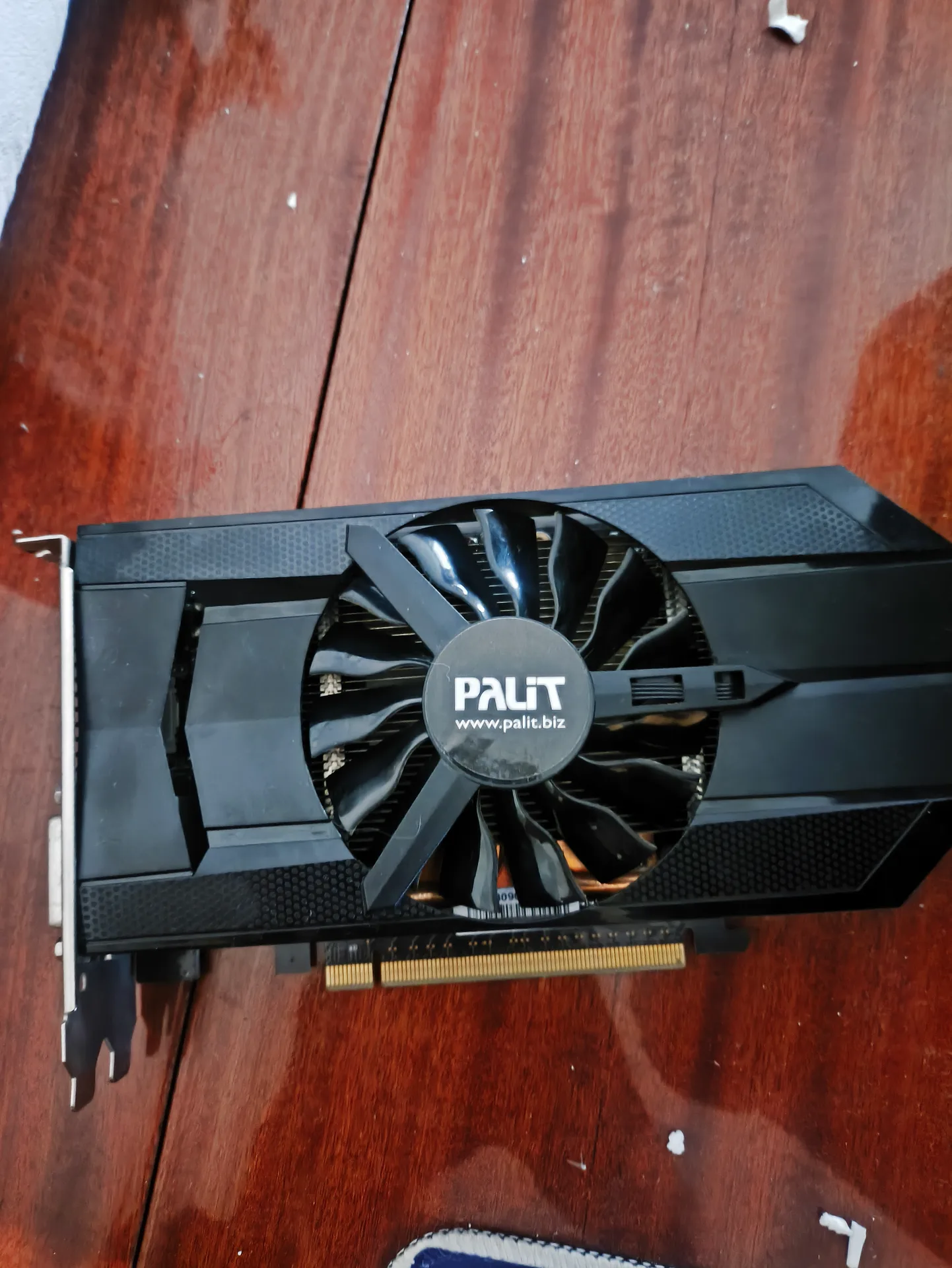 Продам Видеокарту GTX660 2GB,192mb ddr5